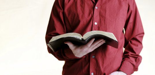 the-biblical-role-of-a-deacon-ministry127